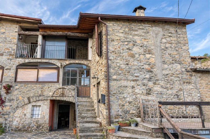 Haus in Zeri