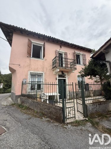 Casa independiente en Isola del Cantone