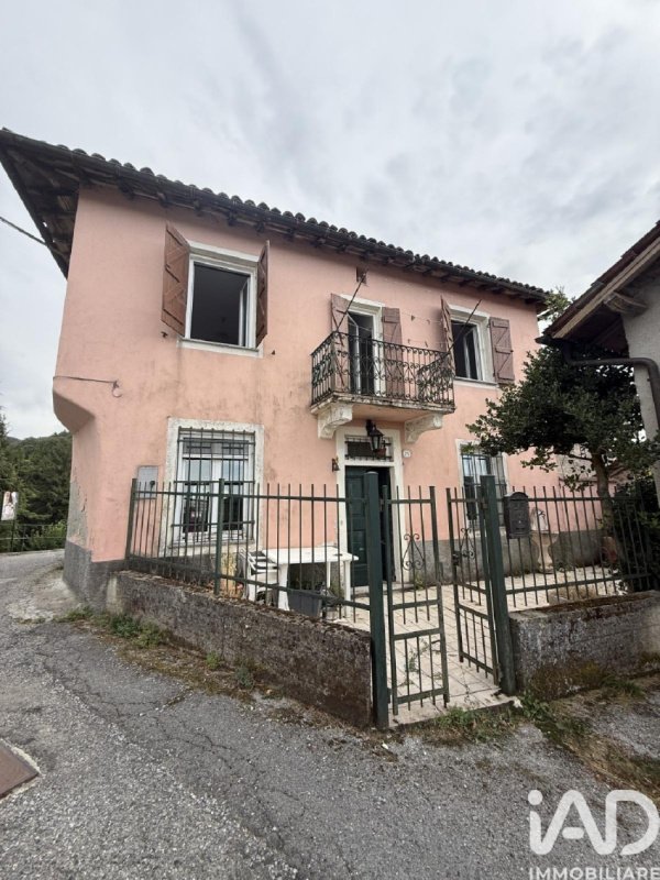 Casa independiente en Isola del Cantone