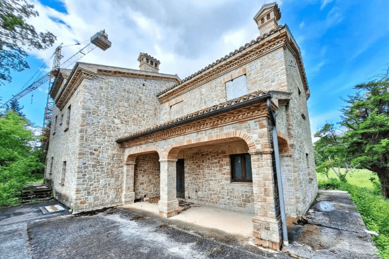 Villa in Cingoli