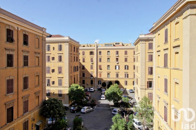 Rome公寓