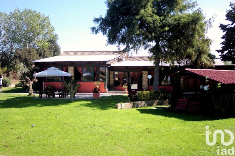 Villa en Ardea