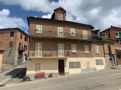 Vrijstaande woning in Castagnole delle Lanze