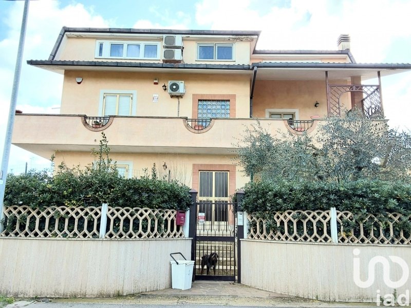 Apartment in Pomezia