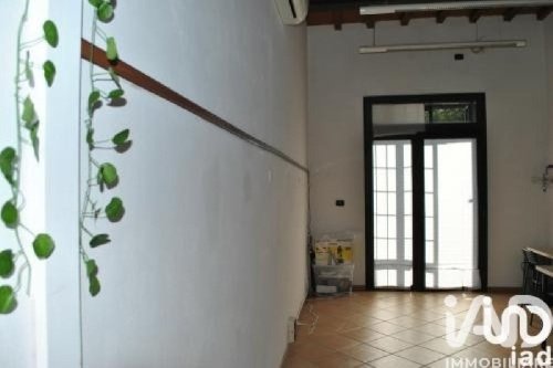 Zakelijk onroerend goed in Roma