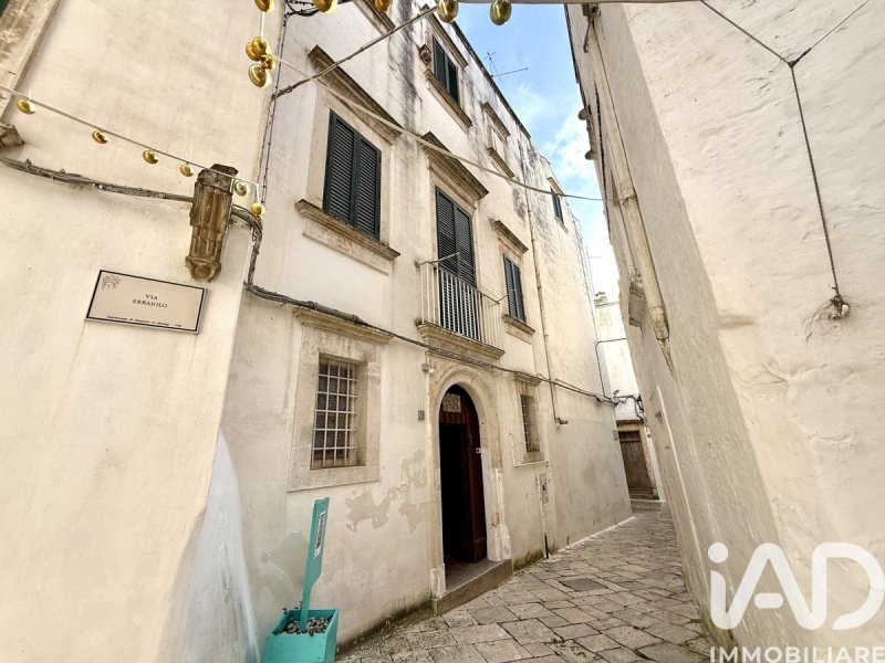 Многоквартирный дом в Мартина-Франка