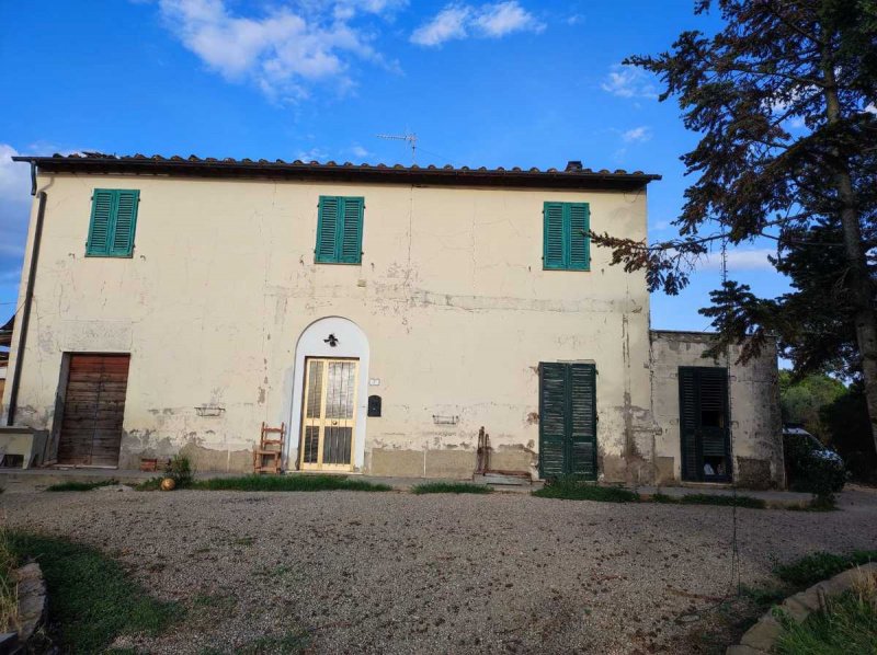 Country house in Empoli