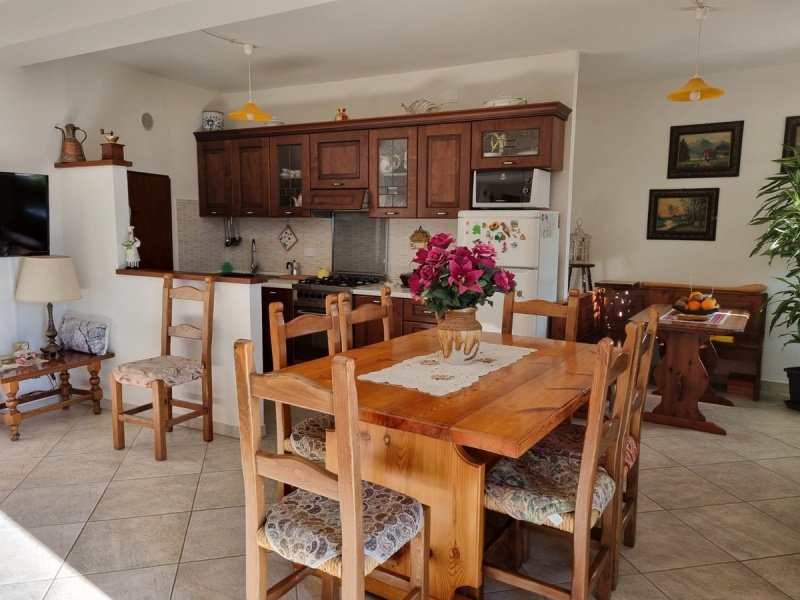 Semi-detached house in Fivizzano