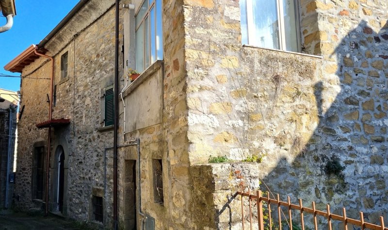 Parhus i Casola in Lunigiana