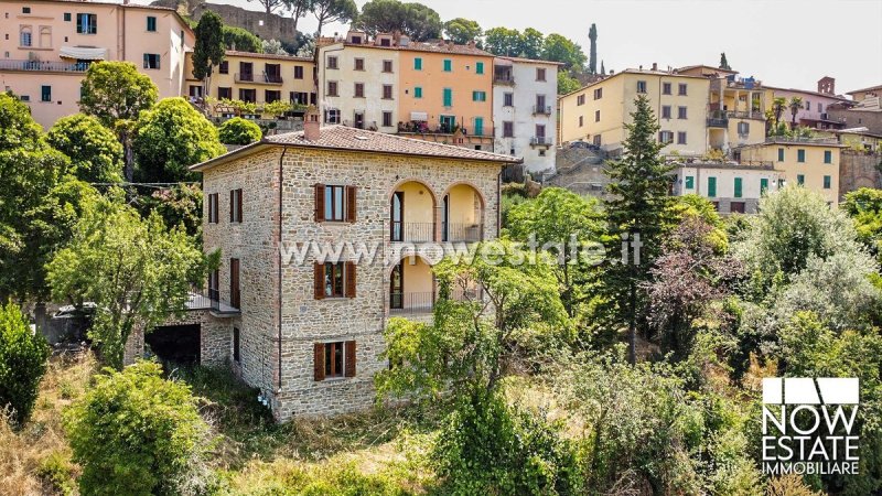 Casa indipendente a Castiglion Fiorentino