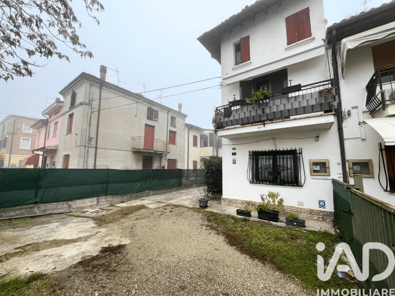 Casa semi indipendente a Finale Emilia
