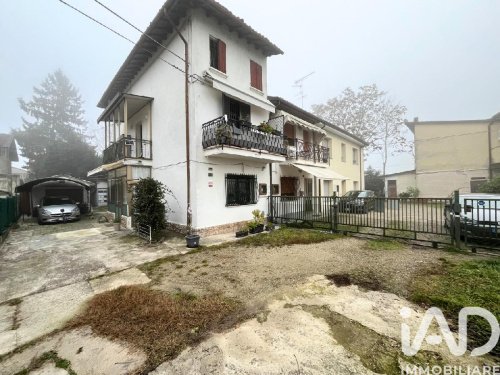 Casa semi-independiente en Finale Emilia