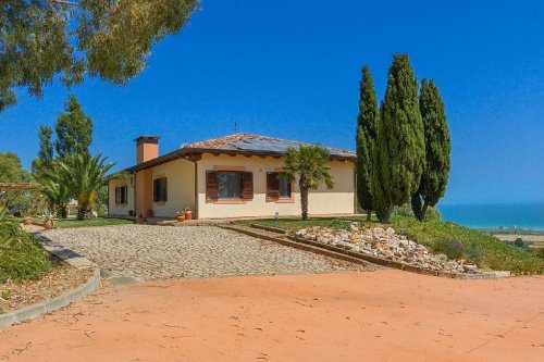 Villa i Montenero di Bisaccia
