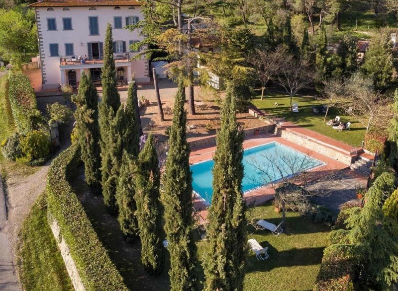 32 Bedrooms Apartment for sale in Loro Ciuffenna [806809] | Gate-away®