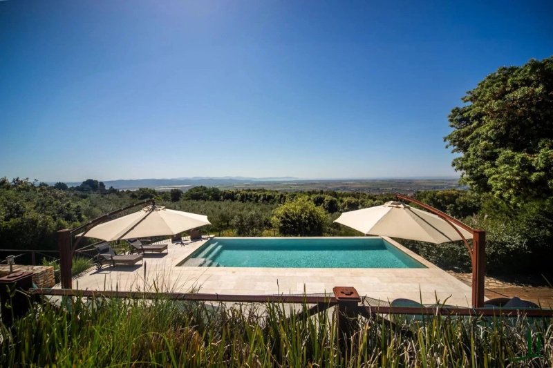 Villa in Campiglia Marittima