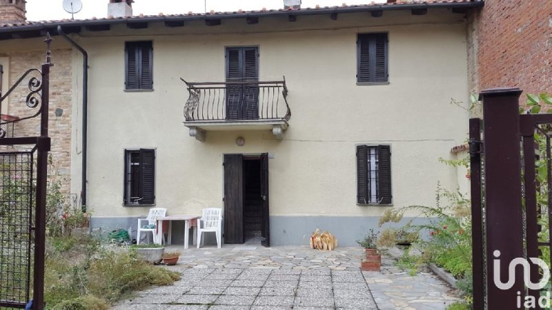 House in Mombello Monferrato