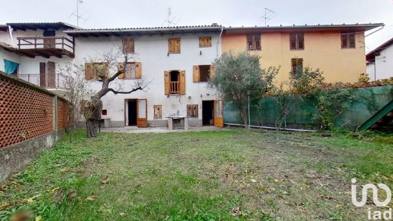 Terraced house in Castelnuovo Bormida