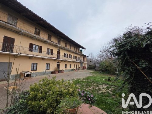 Casa di campagna a Pertusio