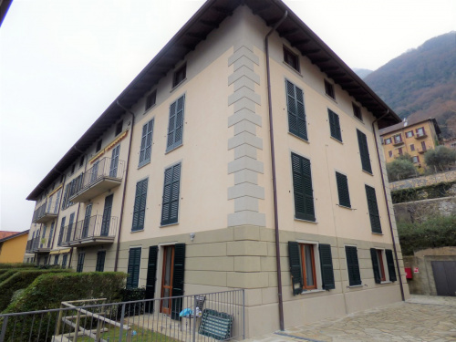 Historisch appartement in Laglio