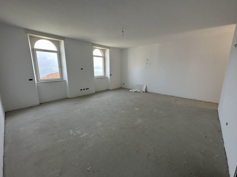 Self-contained apartment in Menaggio