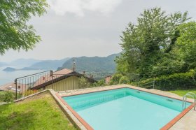 Appartement in Plesio