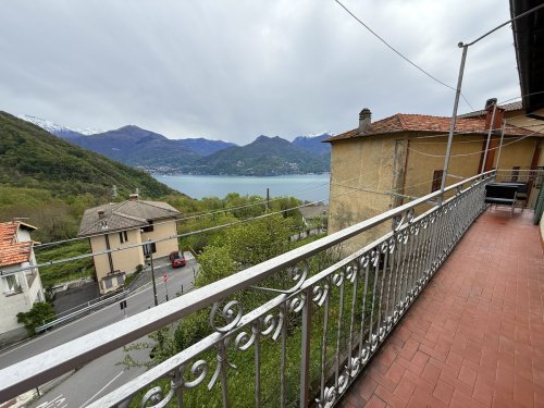 Maison à Plesio