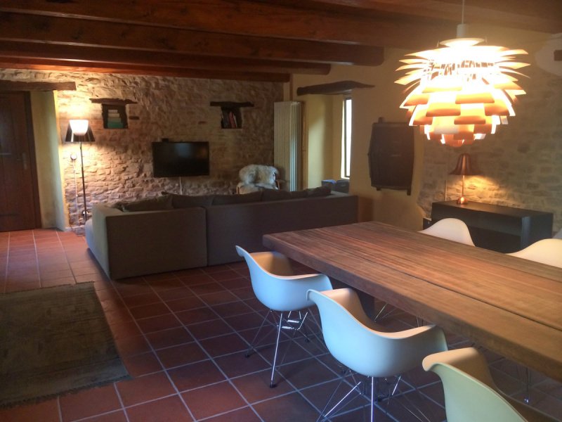 Country house in Lequio Berria