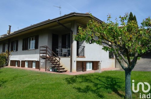 Особняк из двух квартир в Паникале