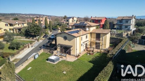 Villa in Sutri