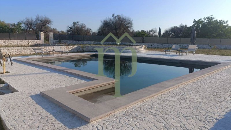 2 Bedrooms Villa for sale in San Vito Dei Normanni [798837] | Gate-away®