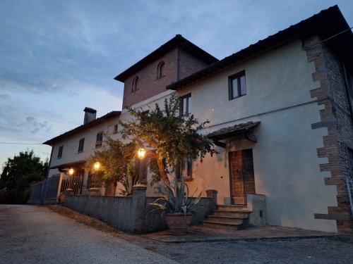 Maison jumelée à Montespertoli