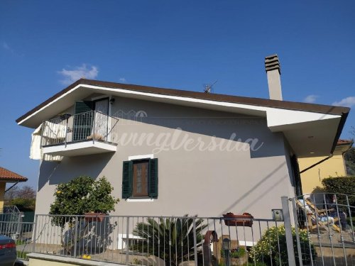 Villa in Massarosa