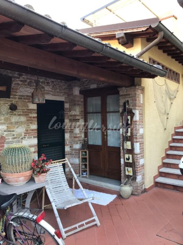 Casa semi indipendente a Forte dei Marmi