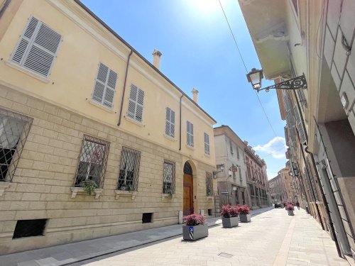 Historiskt hus i Reggio nell'Emilia