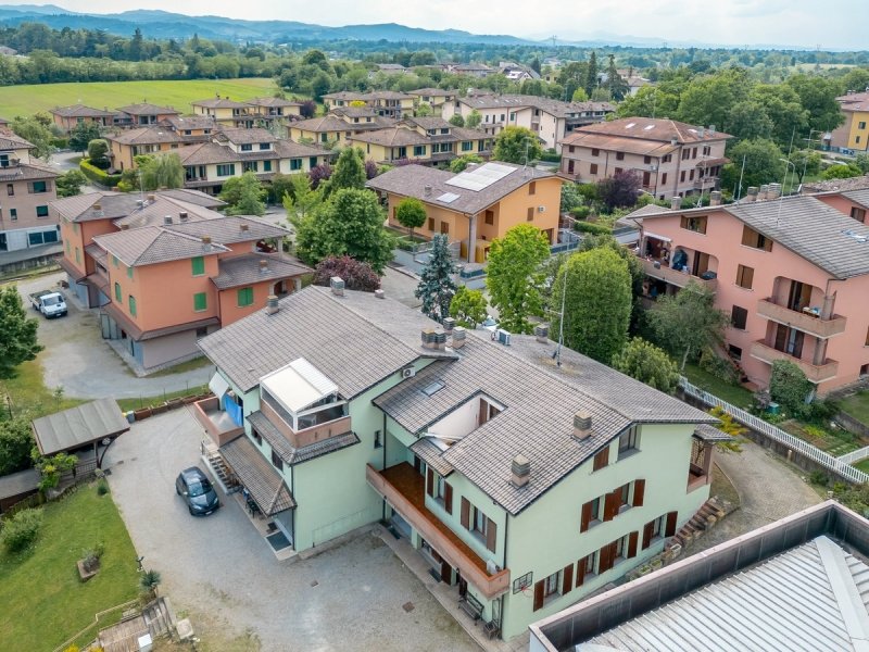 Villa a Reggio nell'Emilia