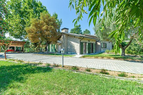 Villa a Reggio nell'Emilia