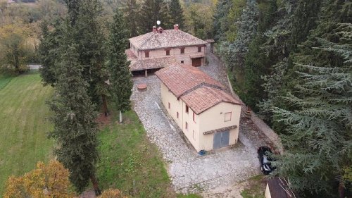 Villa in Mombaroccio
