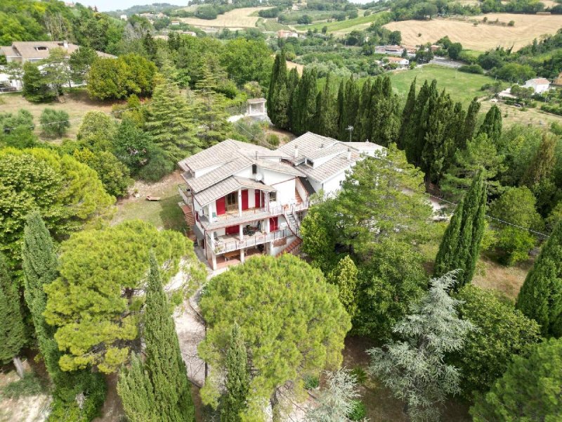 Casa independiente en Pésaro