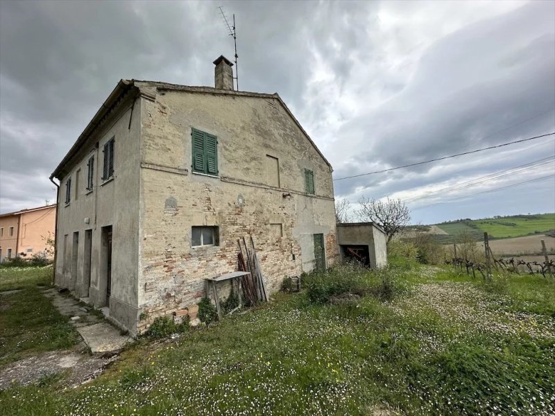 Casa independiente en San Costanzo