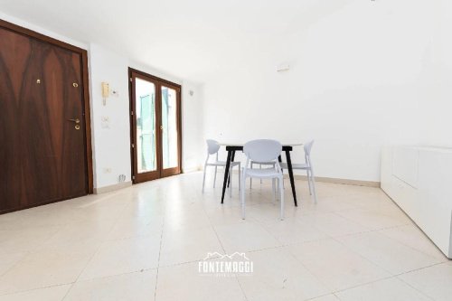 Apartamento em Fano