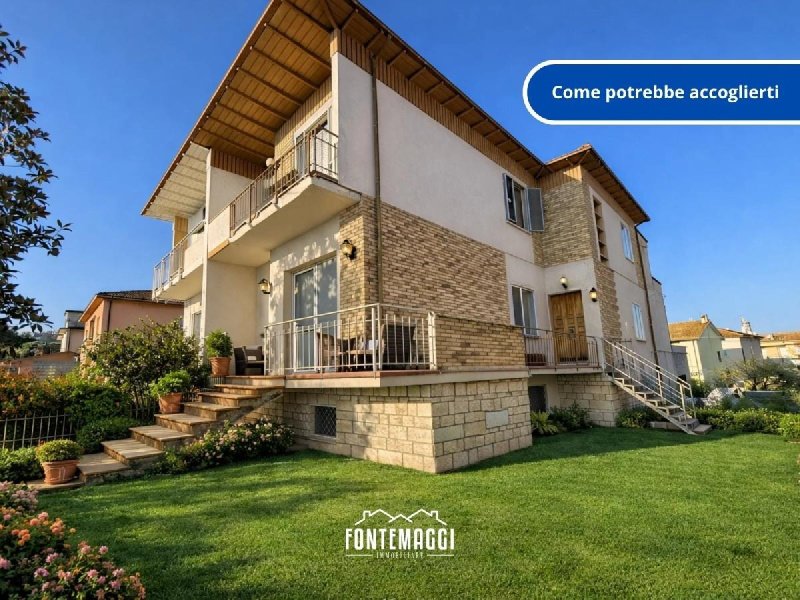 Terraced house in Fano