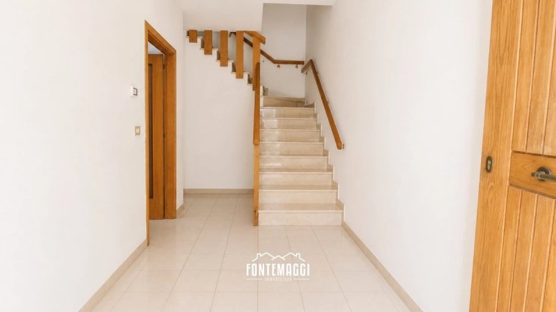 Maison mitoyenne à Colli al Metauro