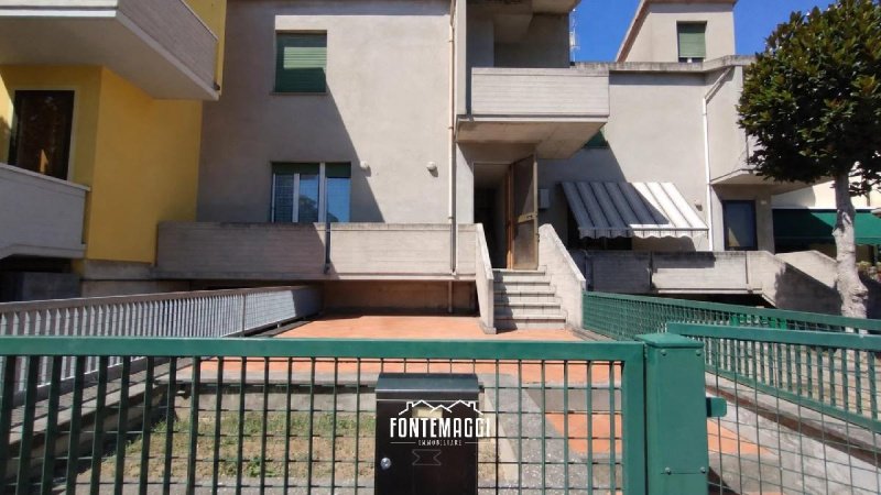 Maison mitoyenne à Colli al Metauro