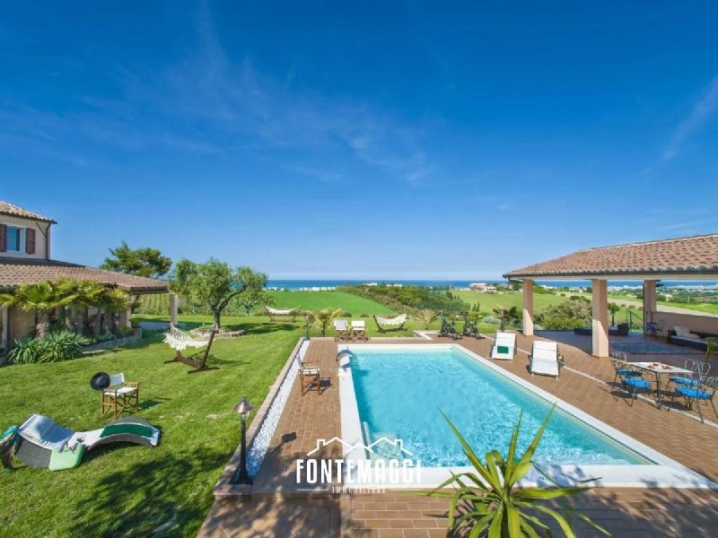 Villa in Fano