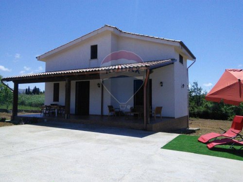 Villa à Partinico