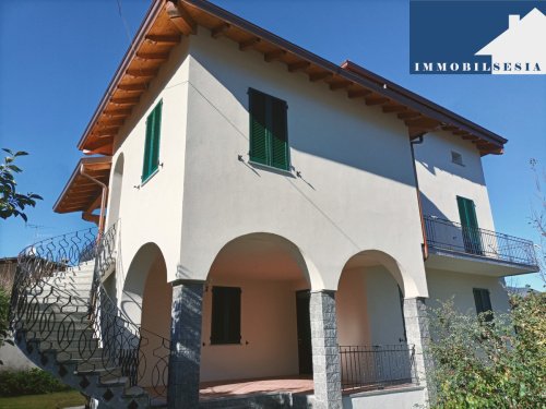 Einfamilienhaus in Serravalle Sesia