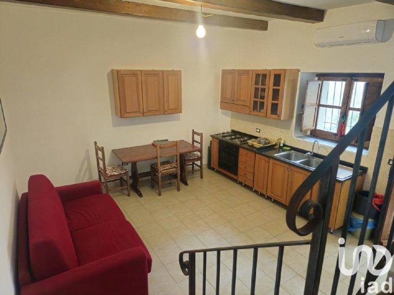 Detached house in Falerna