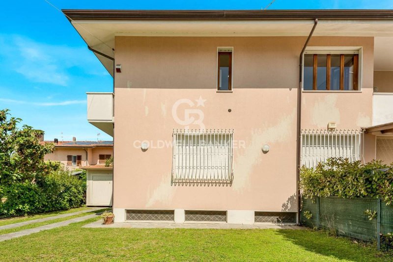 Villa in Pietrasanta