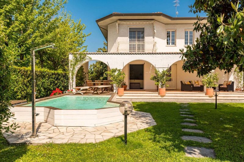 Villa en Forte dei Marmi