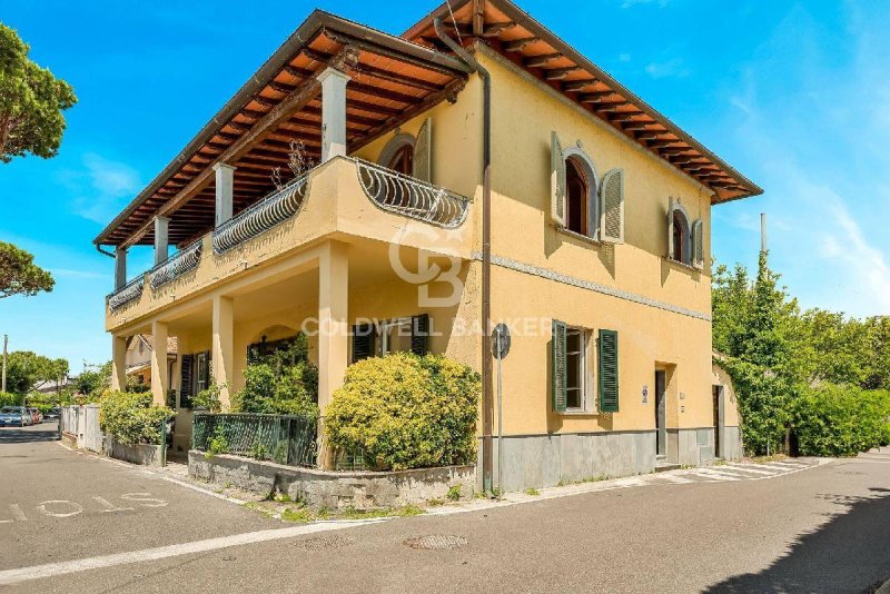 Villa in Forte dei Marmi